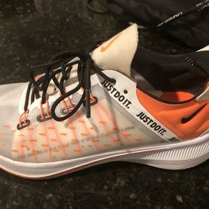 Nike Shoes - Nike Zoom special edition Nike Shoes - Nike Zoom special edition